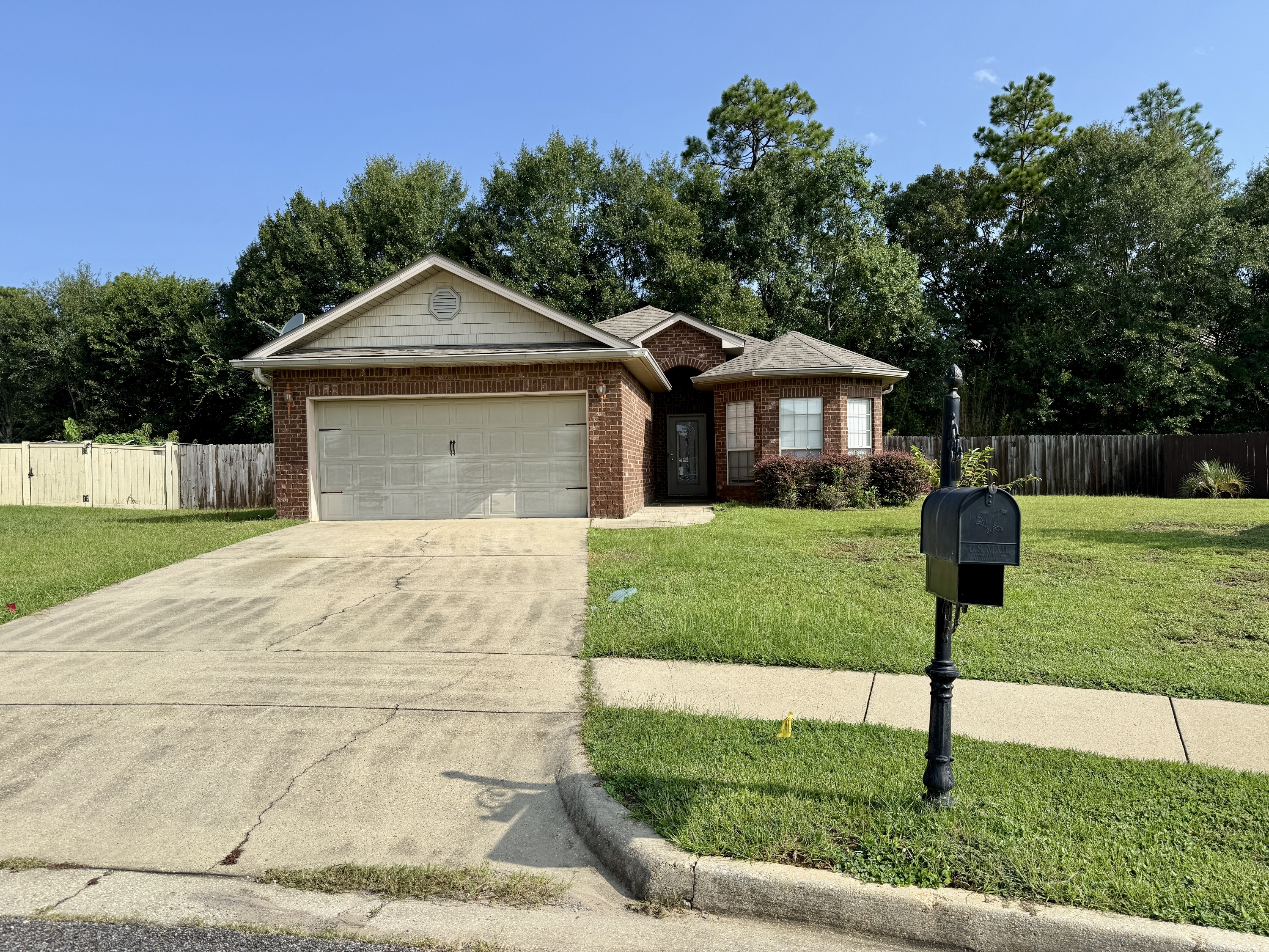 3821 BRANFORD Court